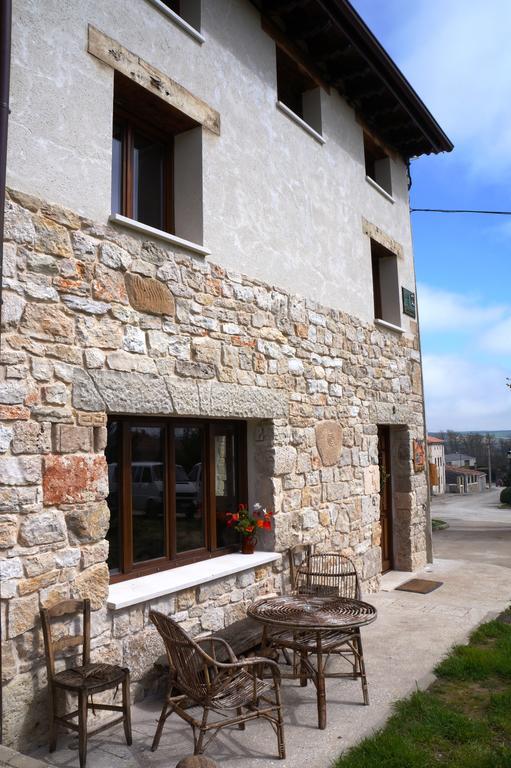 Olmos de Atapuerca Casa Rural Bioenergetica La Serrezuela מראה חיצוני תמונה